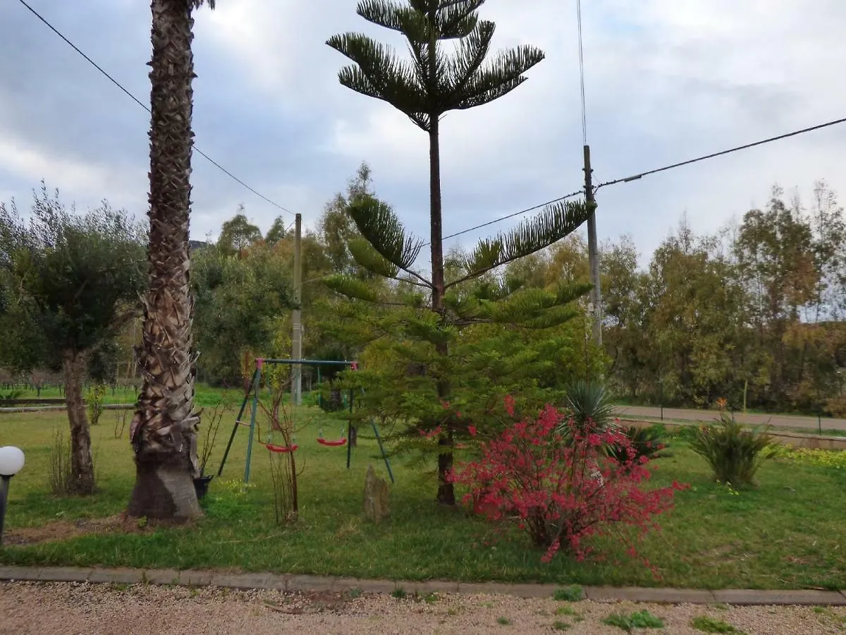 לינה וארוחת בוקר פרטיליה B&B Fiori Di Pesco
