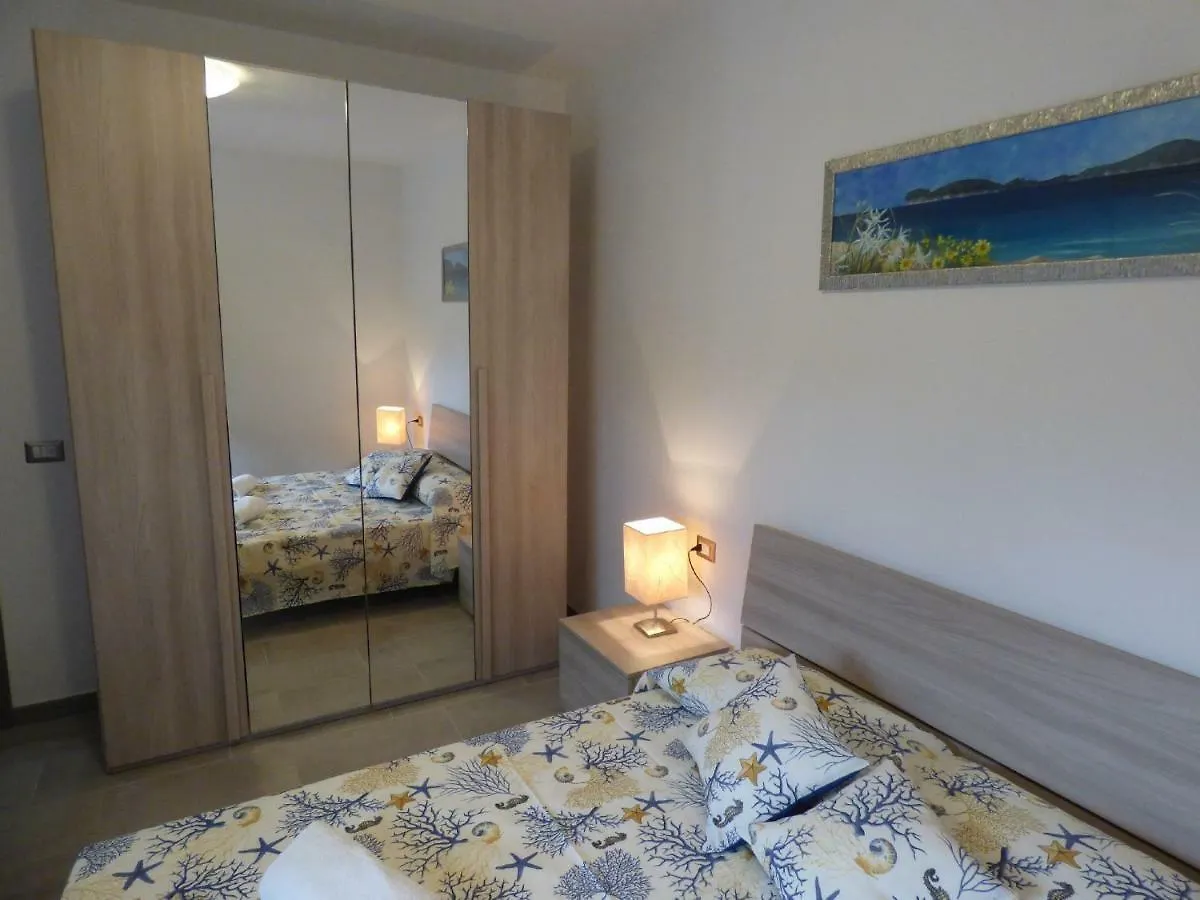 פרטיליה B&B Fiori Di Pesco לינה וארוחת בוקר