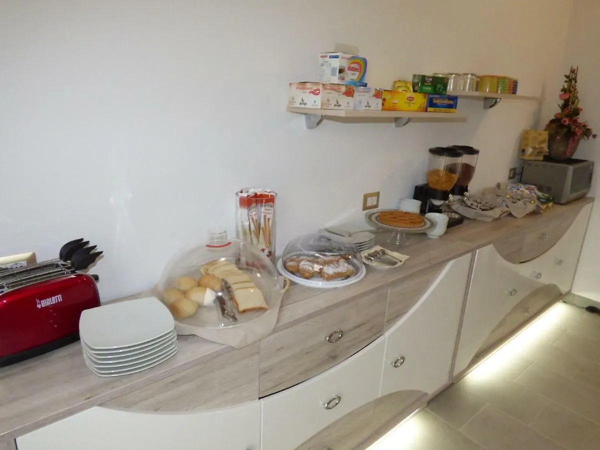 לינה וארוחת בוקר פרטיליה B&B Fiori Di Pesco